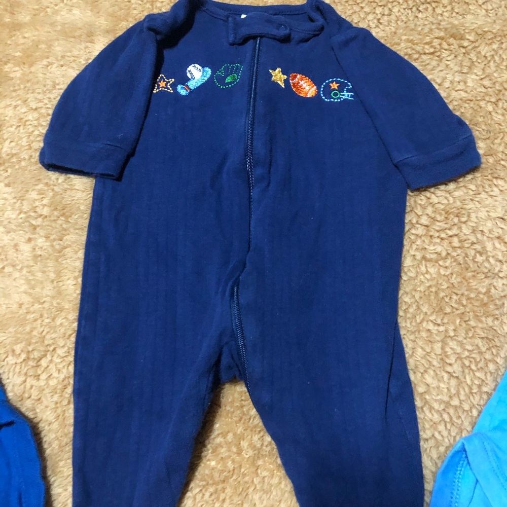Baby boy lot. - Picture 3 of 4